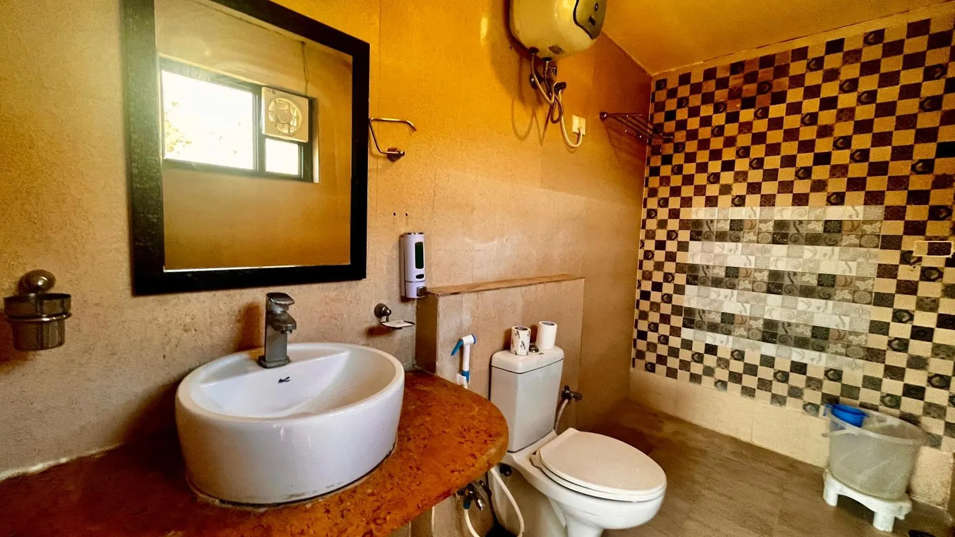 Uday Valley Farmhouse Resort, Udaipur - A Riverside Retreat 4*,