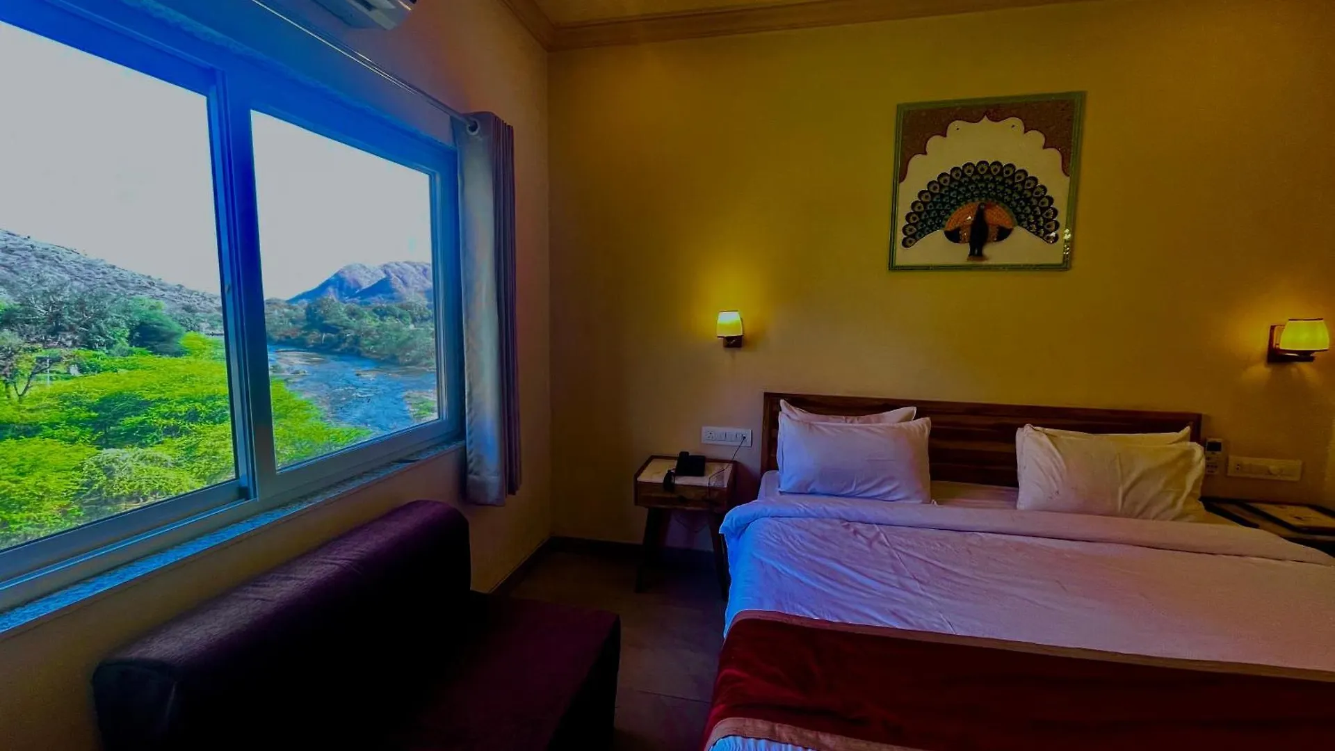 Uday Valley Farmhouse Resort, Udaipur - A Riverside Retreat 호텔