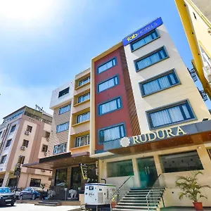 Hotel Fabhotel Prime Rudura Palace